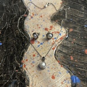 Helzberg Cultured Pearl sterling silver necklace and earring set